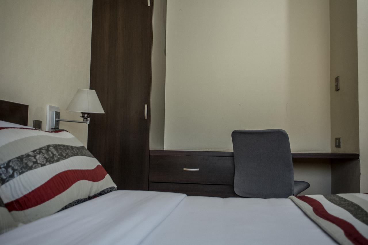 Hotel Capelli Express Talca  Extérieur photo